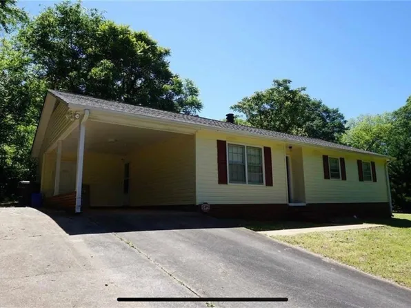 205 Thomas St, Pendleton, SC 29670