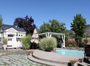 2580 Meadowcreek Dr, Medford, OR