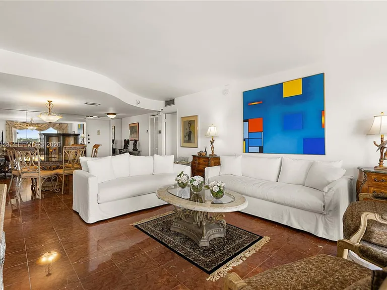 210 Sea View Dr #611 — Photo 10
