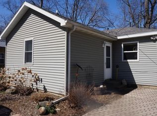 2693 N River Isle West Rd, Momence, IL 60954