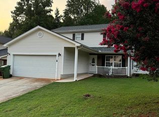 2 Kingscreek Dr, Greer, SC 29650