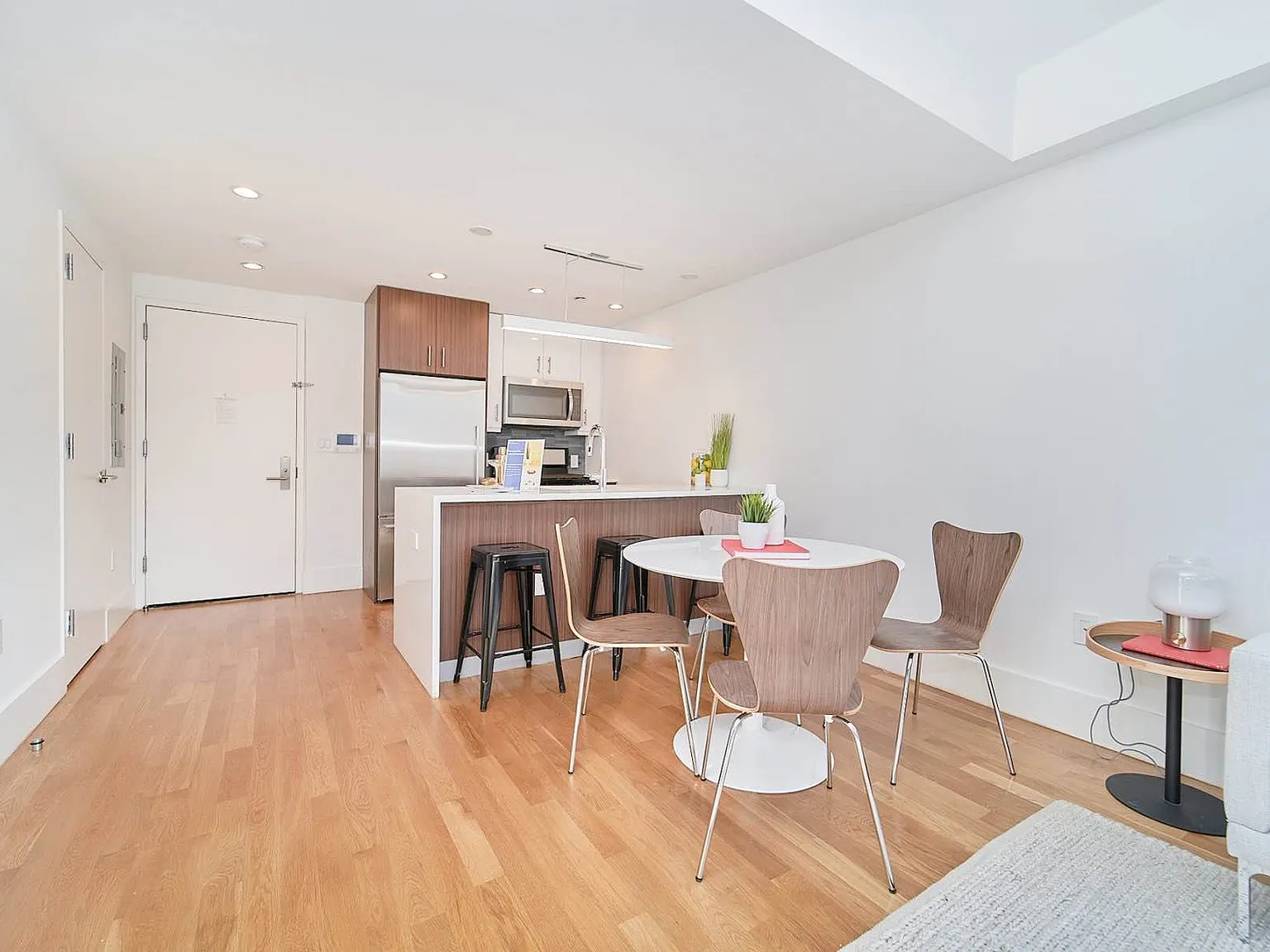 100 Steuben Street — Photo 2