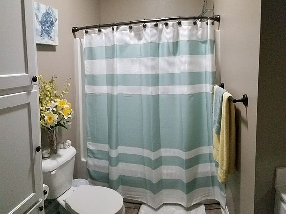 4th image of 11705 Burgess Ave Unit 8A