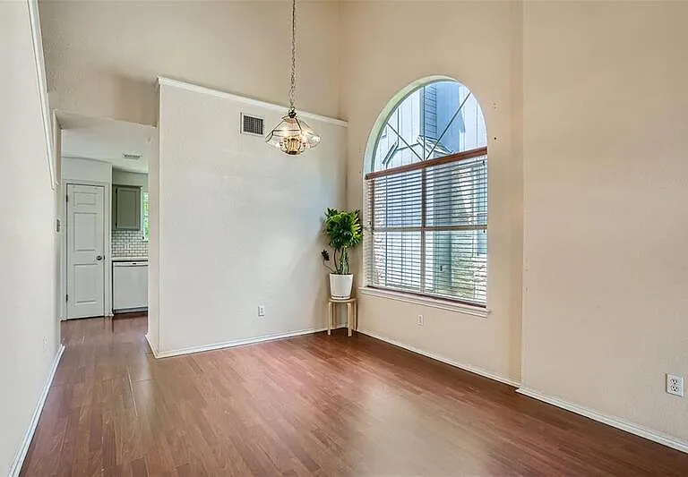 13431 Athens Trl — Photo 11