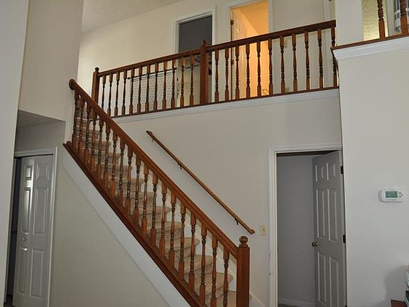 4th image of 120 Pine Bridge Trl