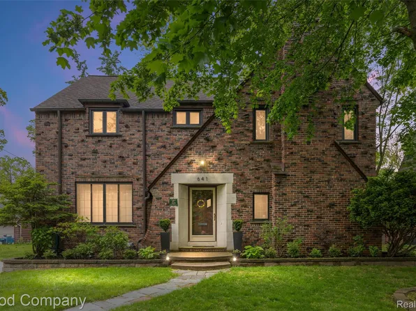 641 W Woodland St, Ferndale, MI 48220