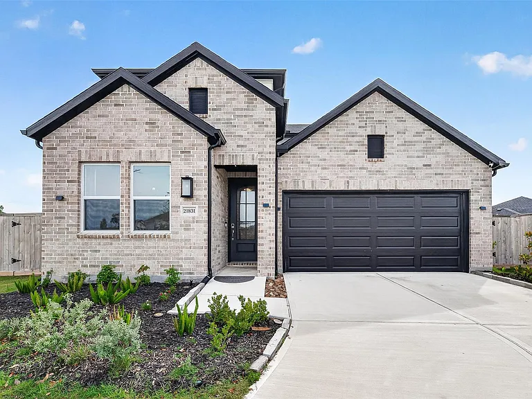 21831 Tallulah River Dr — Photo 1