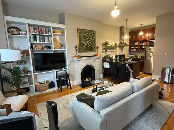 656 Tremont St APT 4, Boston, MA 02118