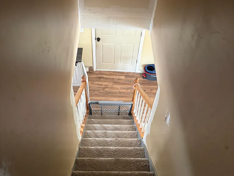 12 Burke St #2 — Photo 7