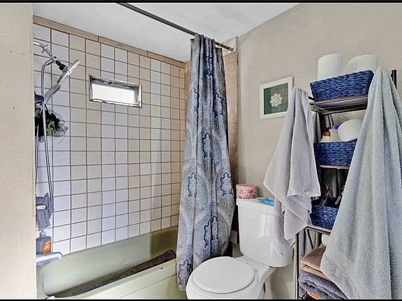 4th image of 13892 Pioneer Rd Space 17