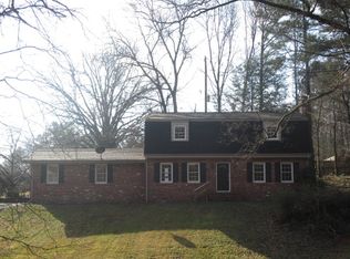 1626 Rio Vista Dr, Dalton, GA 30720