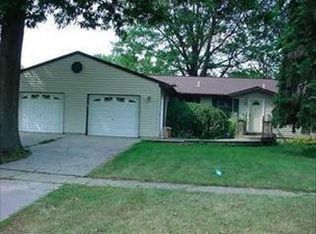 3632 Grace Rd, Kalamazoo, MI 49006