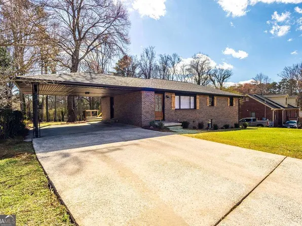 3253 Shadowridge Dr SW, Marietta, GA 30008