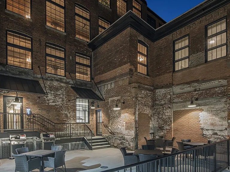 Oak Knitting Mill Apartments Franklin Square Available — Photo 5