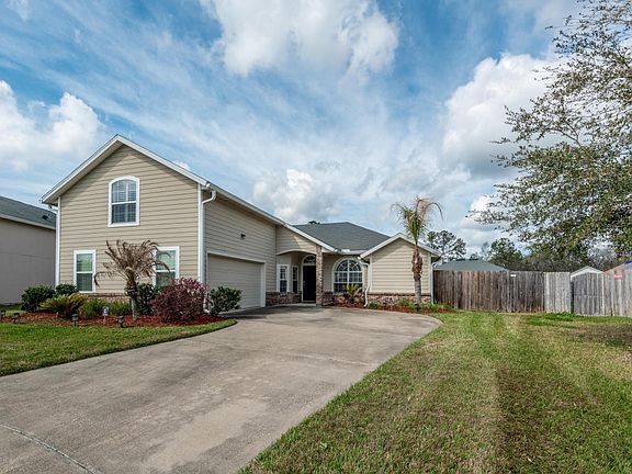 3rd image of 1272 Winding Brook Ct