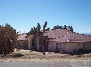 15018 Tacony Rd, Apple Valley, CA 92307