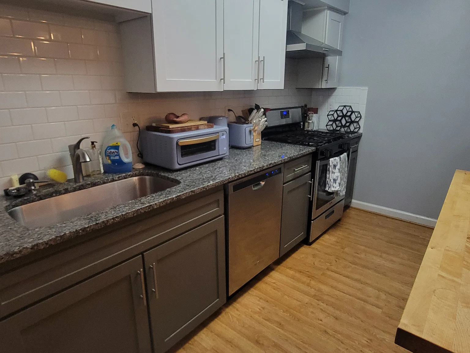 483 Summerwalk Cir — Photo 4