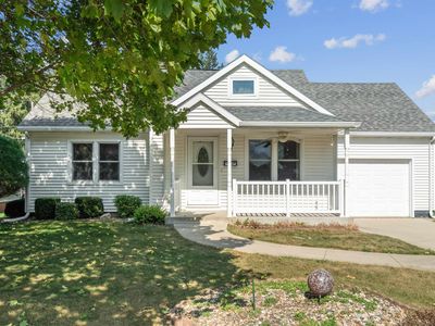 512 7th Ave SE, Dyersville, IA, 52040