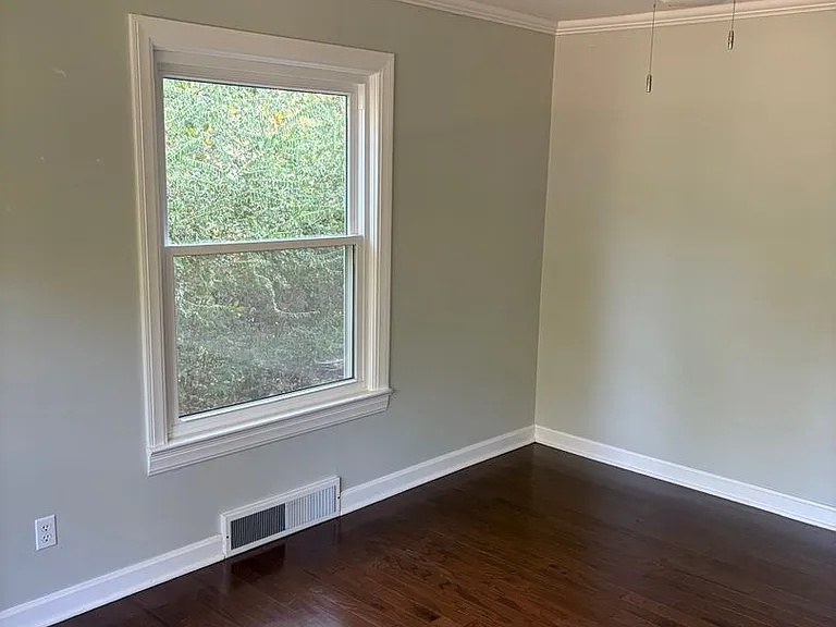 1300 N Waldron Rd — Photo 32