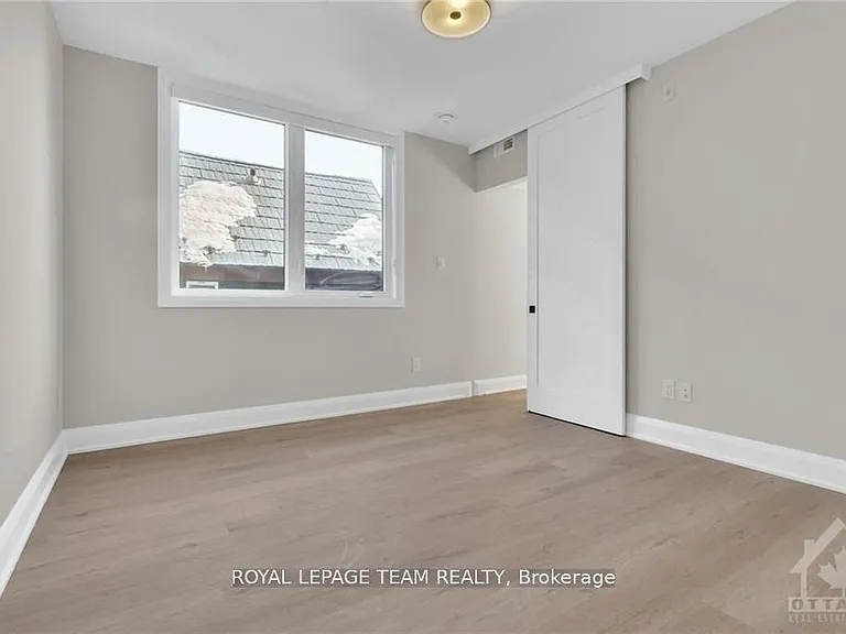 58 Florence St #4 — Photo 14