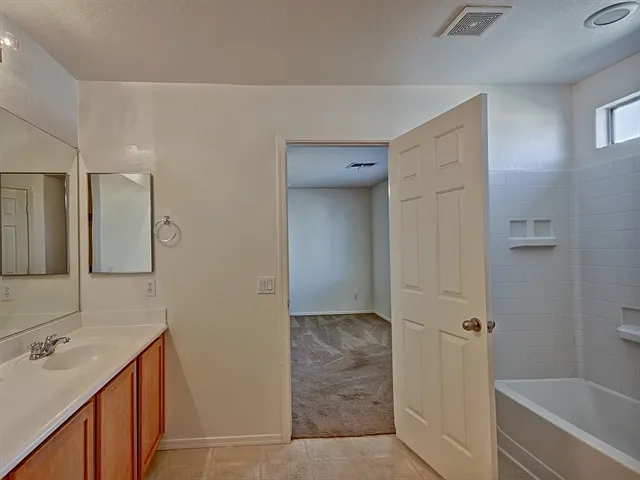 5128 W Shumway Farm Rd — Photo 9