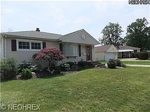 3rd image of 30510 Royalview Dr