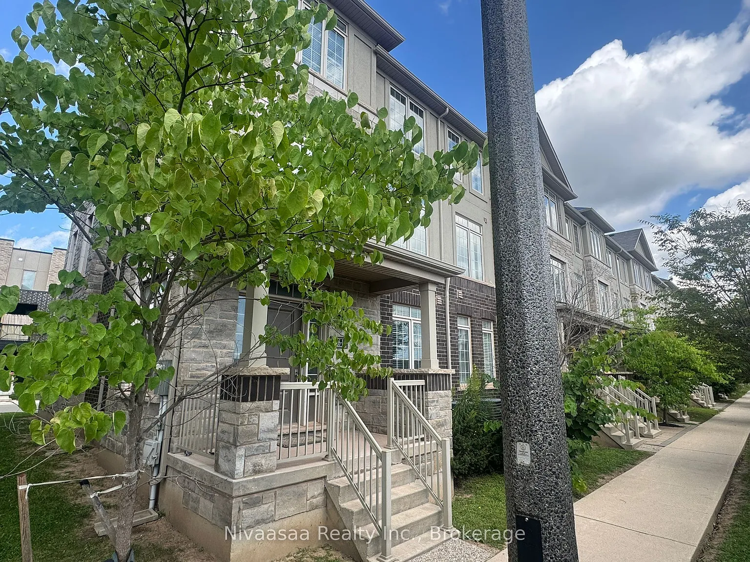 3 bed, $3,499 — Photo 3