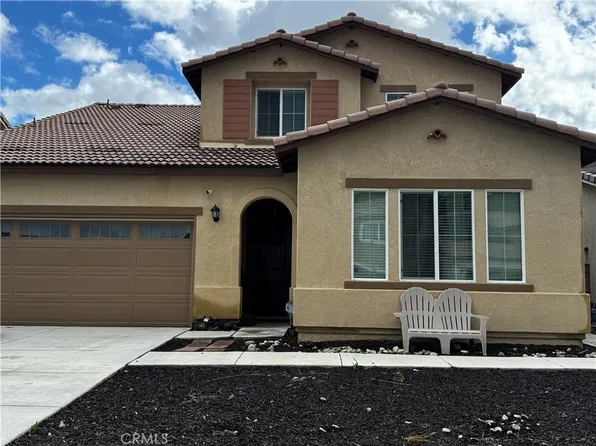 15547 Kings Peak Dr, Fontana, CA 92336
