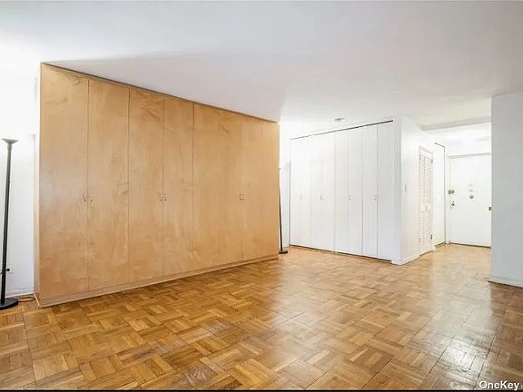 4th image of 52 Orange St #15