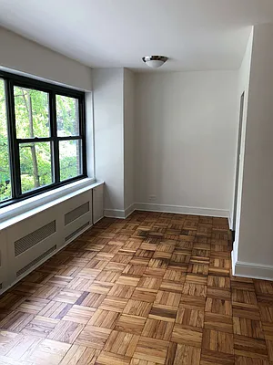 Rented by Real Estate Investors Group LLC | media 18