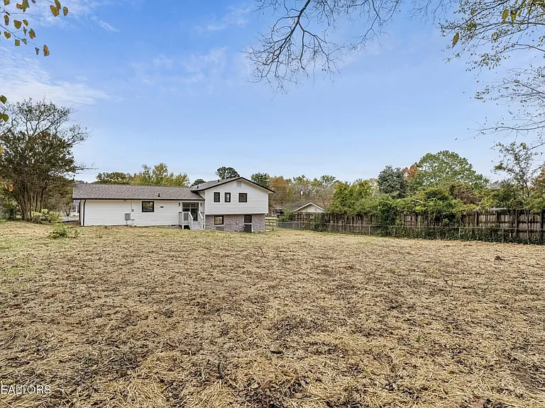 6741 Heatherbrook Dr — Photo 33