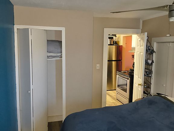 2nd image of 2219 Roseberry Rd