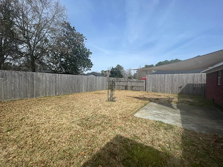 6882 Red Cedar Dr — Photo 12