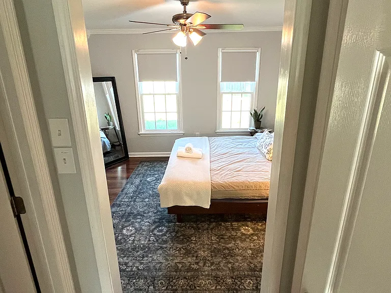 3610 Oakland Ct — Photo 2