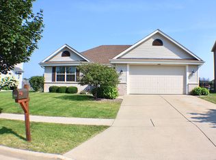 1340 McWan Dr, Burlington, WI 53105