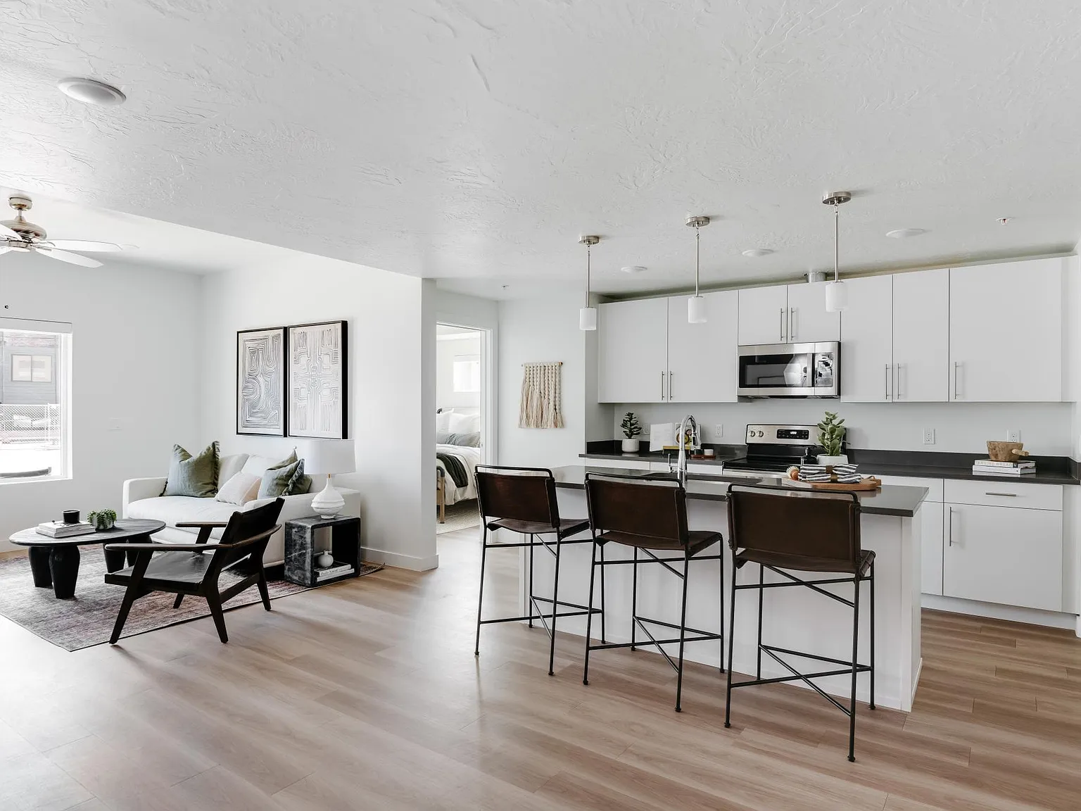Bloomington Apartments — Photo 2