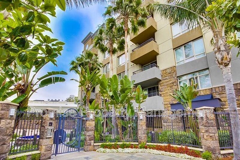 1st image of 1465 C St Unit 3415