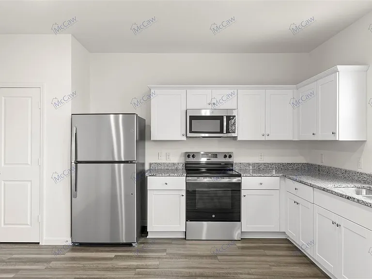5919 Sahara Dr — Photo 9
