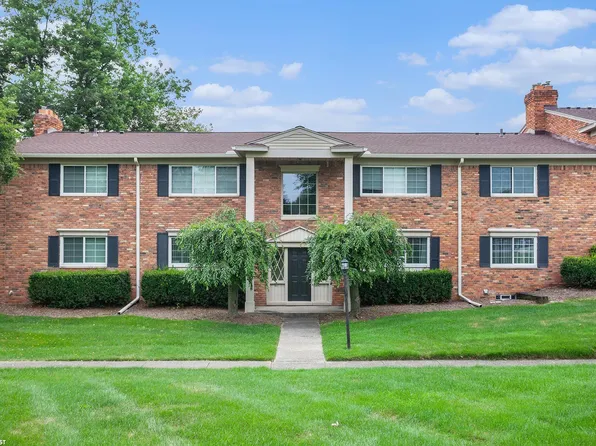 42550 Woodward Ave Unit 37, Bloomfield Hills, MI 48304