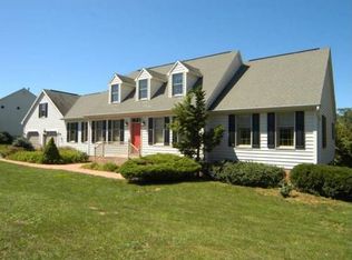 2 John Randolph Dr, New Freedom, PA 17349