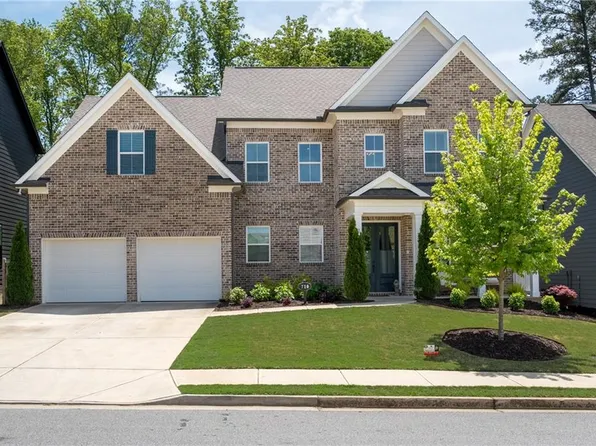 710 Bridgeview Dr, Holly Springs, GA 30115