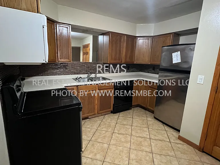 1185 E Hiawatha Dr — Photo 6