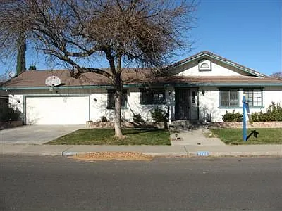 2405 Chapparal Pl photo 1
