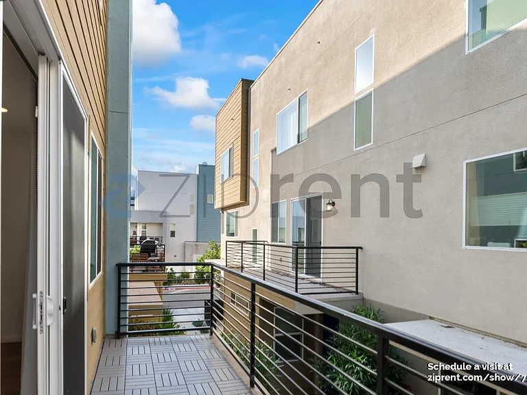 586 Jayne Ct — Photo 24