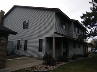 4710 Lenore Ln, Eagan, MN 55122