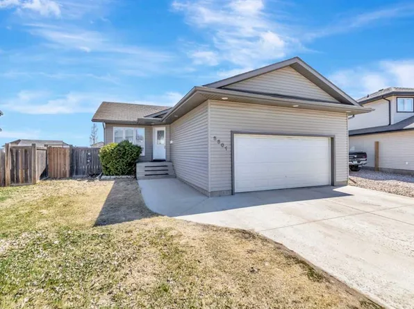 3301 NW 43b Ave, Lloydminster, SK S9V 0S6