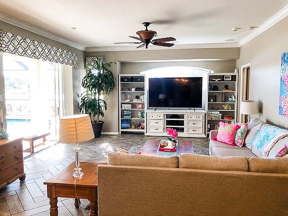 2nd image of 17615 Roanwood Ct