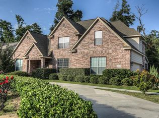 10926 Forest Creek Dr, Willis, TX 77318
