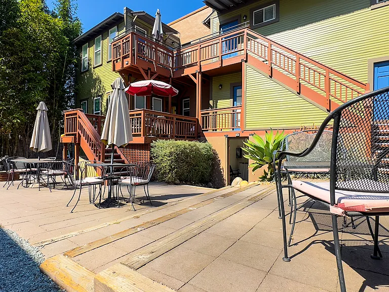 1343 C St #5/5B — Photo 14