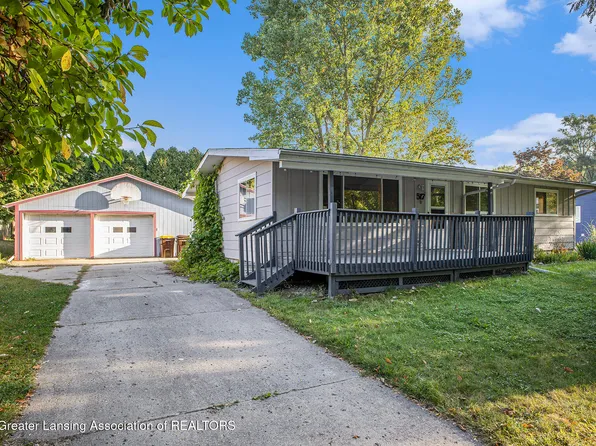 517 Randolph St, Mason, MI 48854